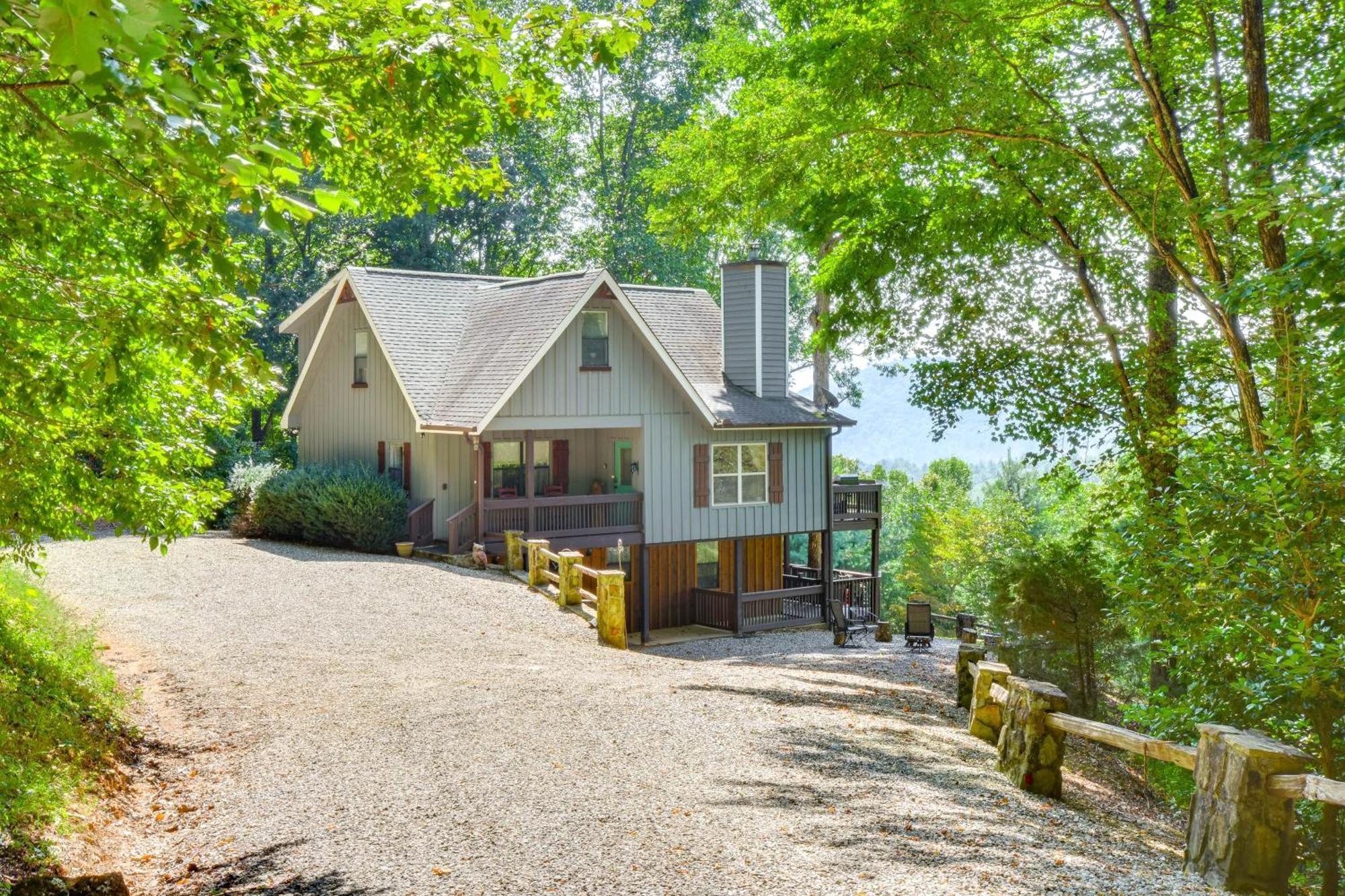 Mountain Cabin With Hot Tub And Fire Pit! 布莱尔斯维尔 外观 照片